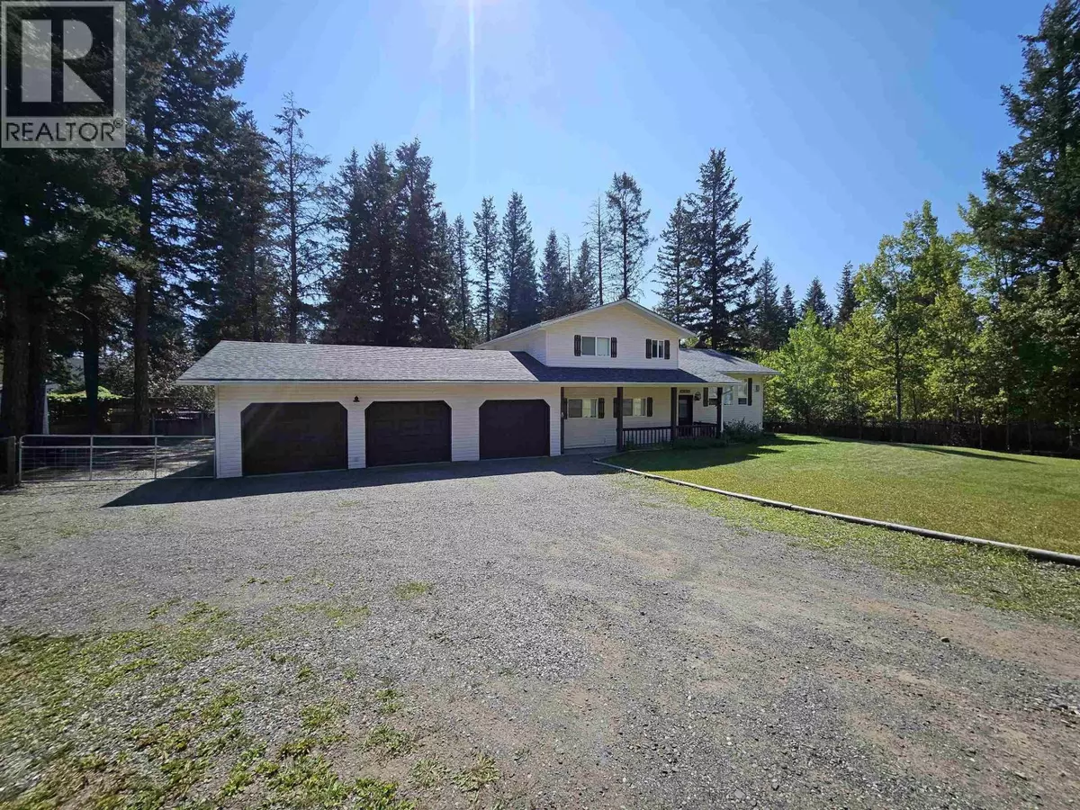 108 Mile Ranch, BC V0K2Z0,4887 MEESQUONO TRAIL