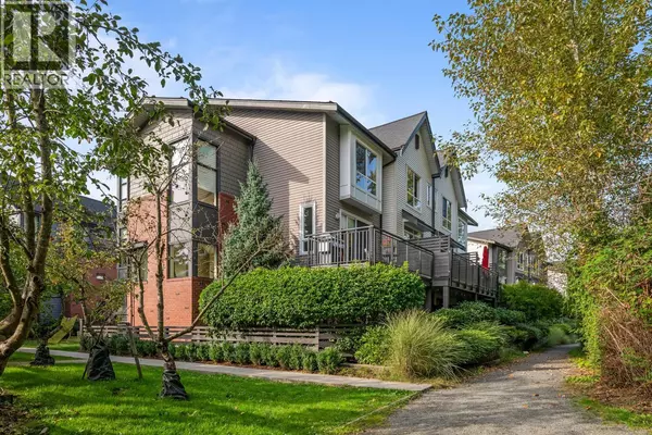 2358 RANGER LN #25, Port Coquitlam, BC V3B0L5