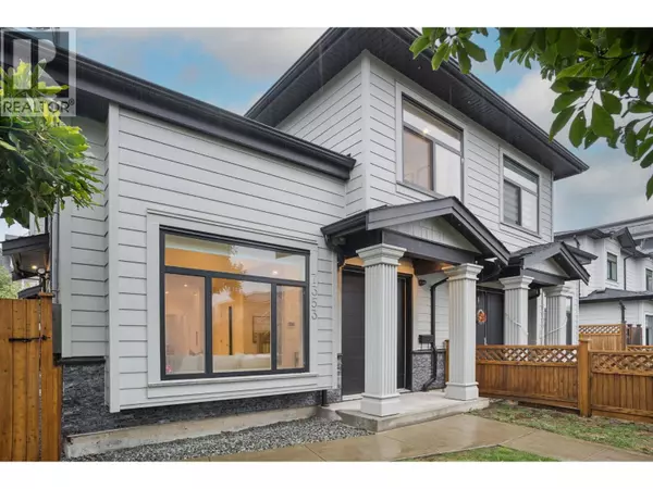 Burnaby, BC V3N1Z7,7353 14TH AVENUE