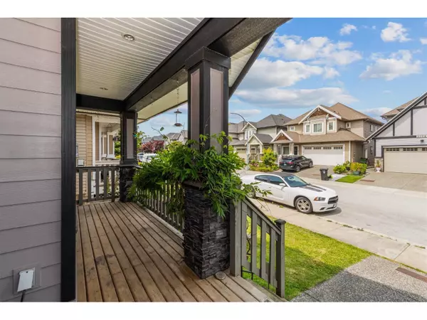 Langley, BC V2Y0J4,21048 80A AVENUE