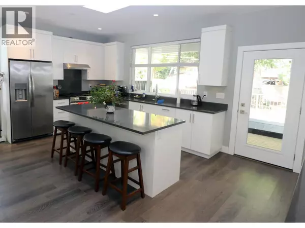 Port Coquitlam, BC V3C2K1,2705 DAVIES AVENUE