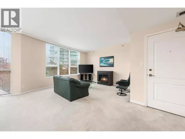 Vancouver, BC V6G2V7,1788 West GEORGIA ST #201