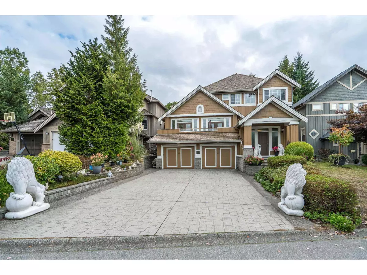 Surrey, BC V3S8N4,15396 SEQUOIA DRIVE
