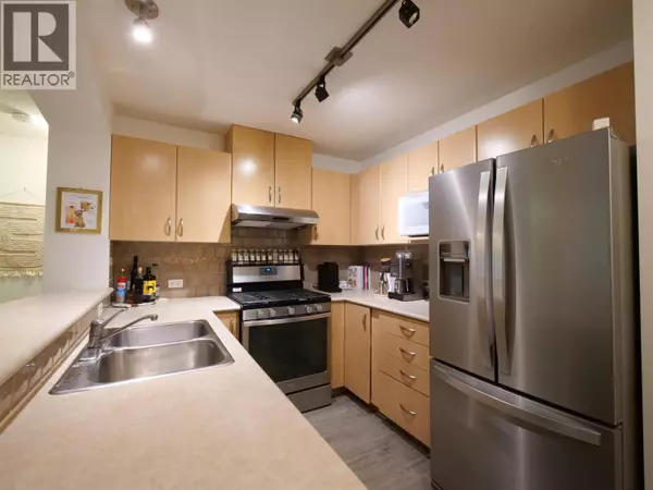 Coquitlam, BC V3E3R7,2998 SILVER SPRINGS BLVD #109