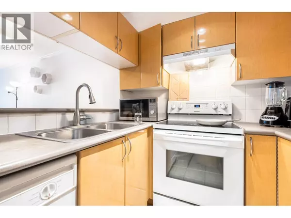 Vancouver, BC V6P2R8,1503 West 66TH AVE #305