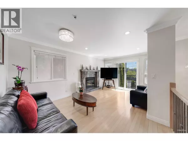 Vancouver, BC V6P4A4,7531 OAK STREET