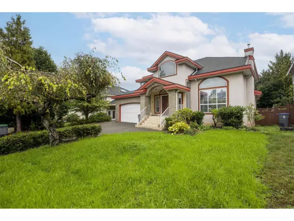 Surrey, BC V4N4S8,11028 162A STREET