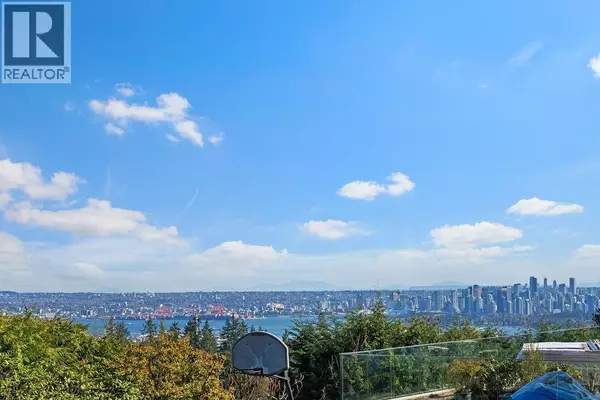 685 KING GEORGES WAY, West Vancouver, BC V7S1S2