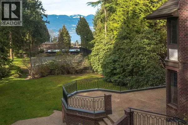 Vancouver, BC V6T1C1,4777 W 2ND AVENUE