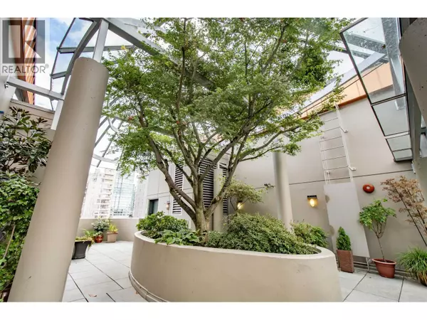 Vancouver, BC V6G1C7,1688 ROBSON ST #PH4