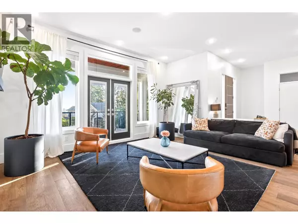 Coquitlam, BC V3E0K5,3479 WALES AVENUE