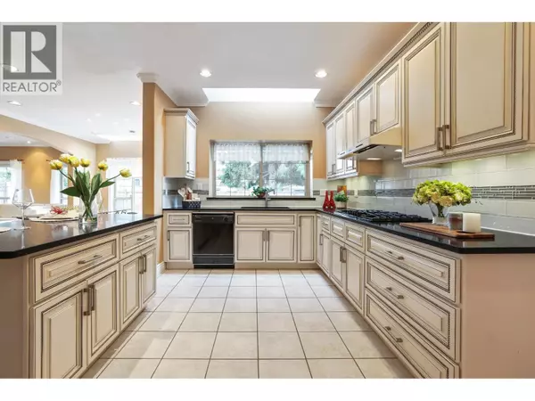 Richmond, BC V7C3N1,7460 LOMBARD ROAD