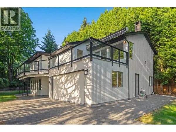 West Vancouver, BC V7W2W3,8515 ANSELL PLACE