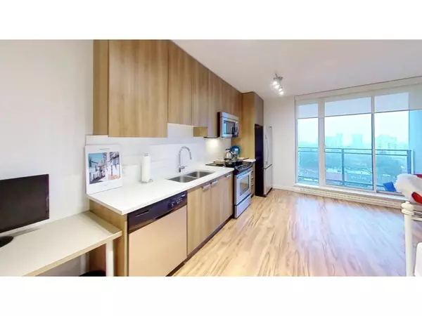 Surrey, BC V3T0J5,13325 102A AVENUE