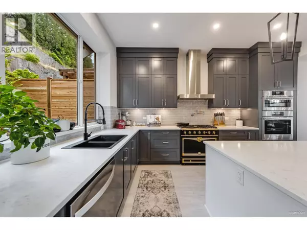 Maple Ridge, BC V4R0G9,14046 MIER DRIVE