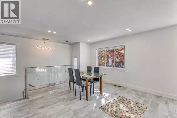 Maple Ridge, BC V2X9N8,22419 125 AVENUE