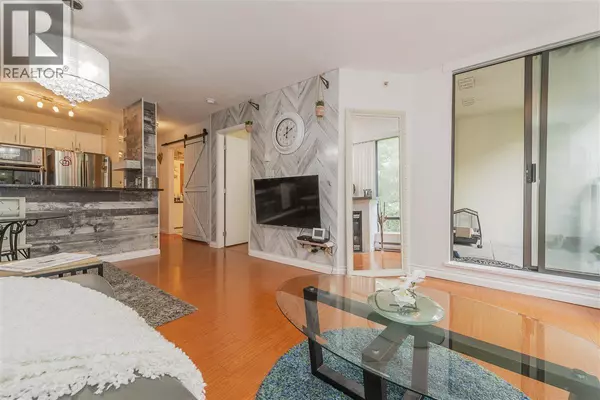 Richmond, BC V6Y4G1,8180 GRANVILLE AVE #201