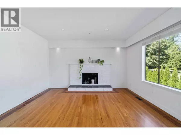 Vancouver, BC V5M3Y2,1825 SKEENA STREET