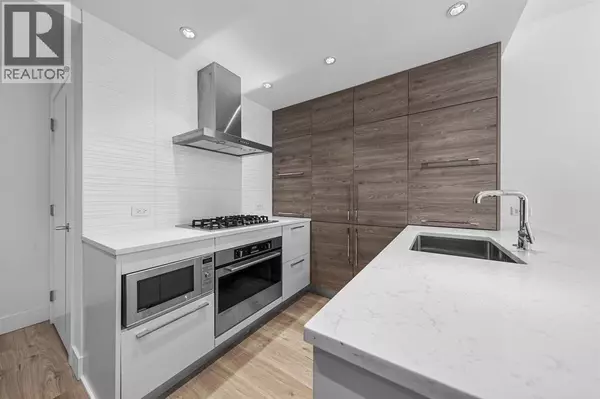 Burnaby, BC V3N0H2,7303 NOBLE LN #1801