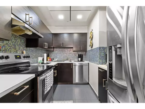 10662 151A STREET #110, Surrey, BC V3R8T3