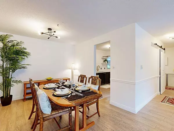 White Rock, BC V4B3W8,1467 MARTIN #106