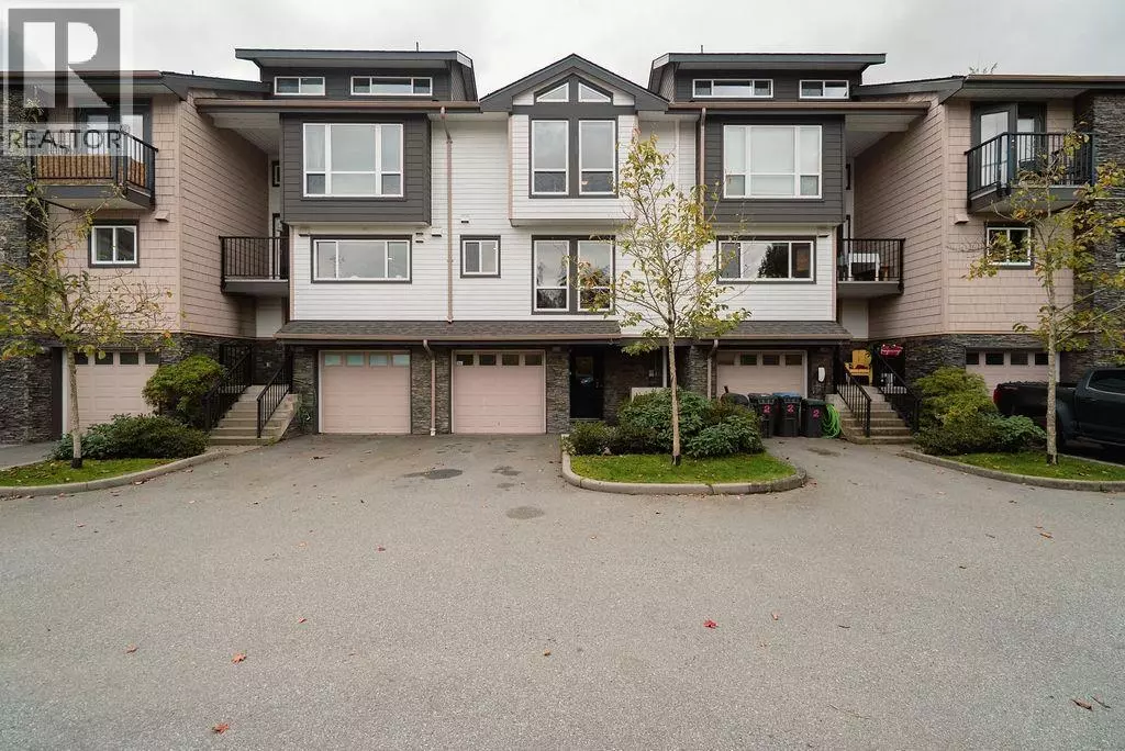 Squamish, BC V8B0P7,1233 MAIN ST #3