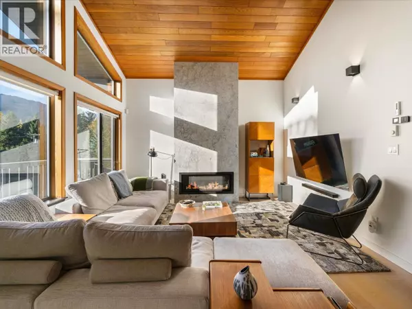 Whistler, BC V8E0E3,7206 FITZSIMMONS NORTH ROAD