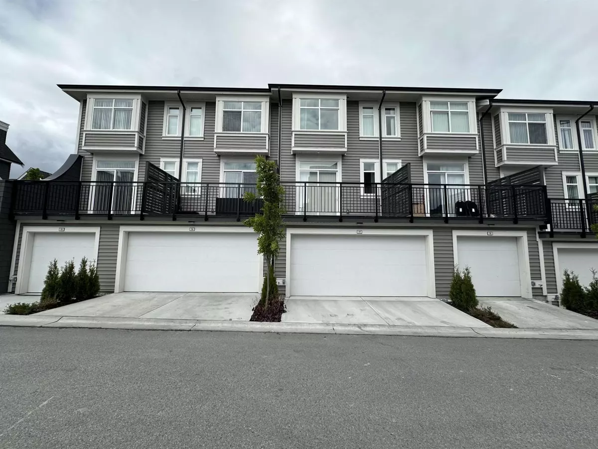 Surrey, BC V3X0L1,14151 58A AVE #77
