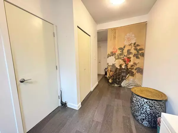 Surrey, BC V3T0A8,10788 WHALLEY BLVD #124