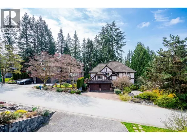 North Vancouver, BC V7H1P6,2940 DRESDEN WAY