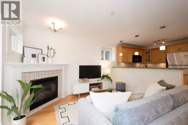 Vancouver, BC V5Y1X4,316 W 14TH AVENUE