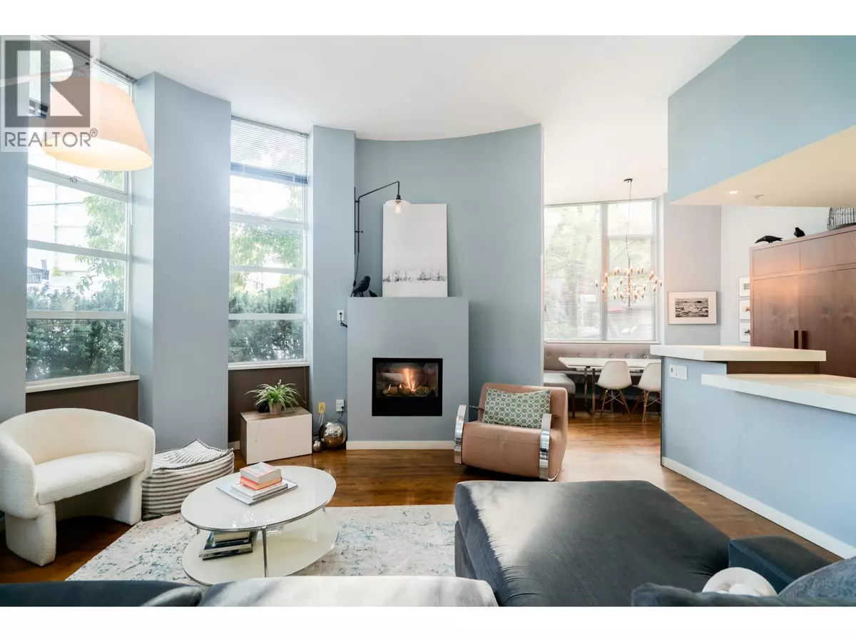 Vancouver, BC V5Z3C3,2315 ASH STREET