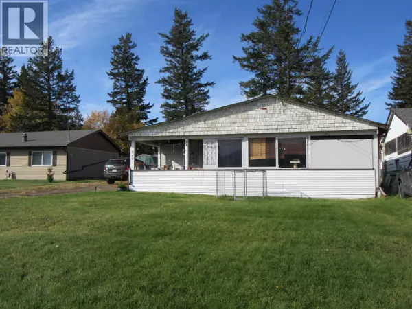 100 Mile House, BC V0K2E0,840 SCOTT ROAD