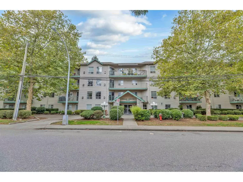 2435 CENTER ST #204, Abbotsford, BC V2T2N4