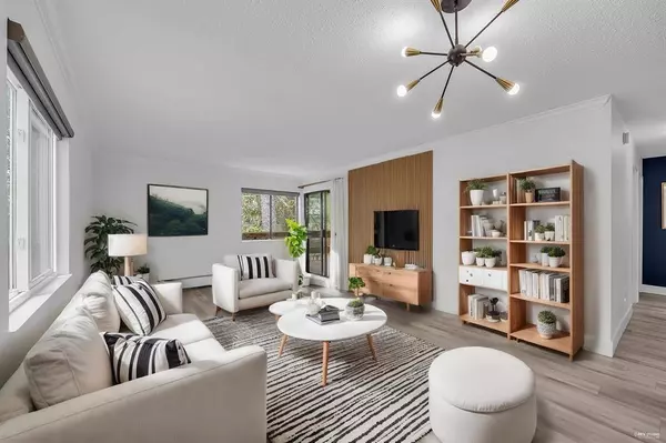 1555 FIR #102, Surrey, BC V4B4B6