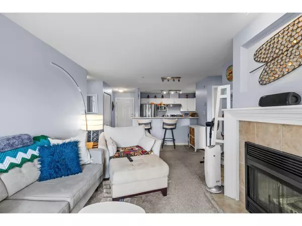 Abbotsford, BC V2S8C6,33708 KING RD #407