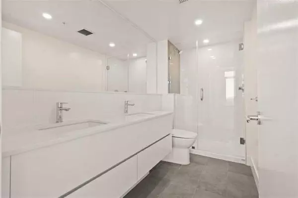 Surrey, BC V3T1W6,10428 North WHALLEY BLVD North #2502