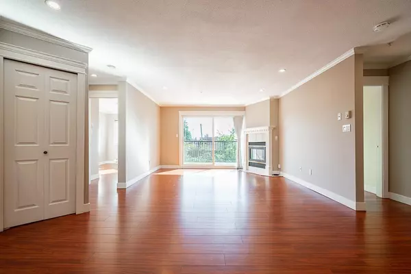 Abbotsford, BC V2T2C9,32044 OLD YALE #209