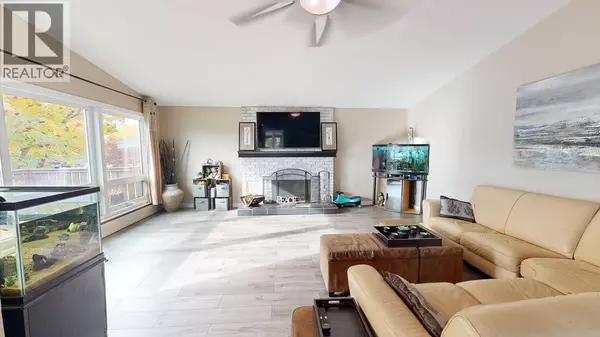 Fort St. John, BC V1J2V9,9308 112 AVENUE