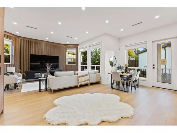 Delta, BC V4C3S3,11642 94A AVENUE