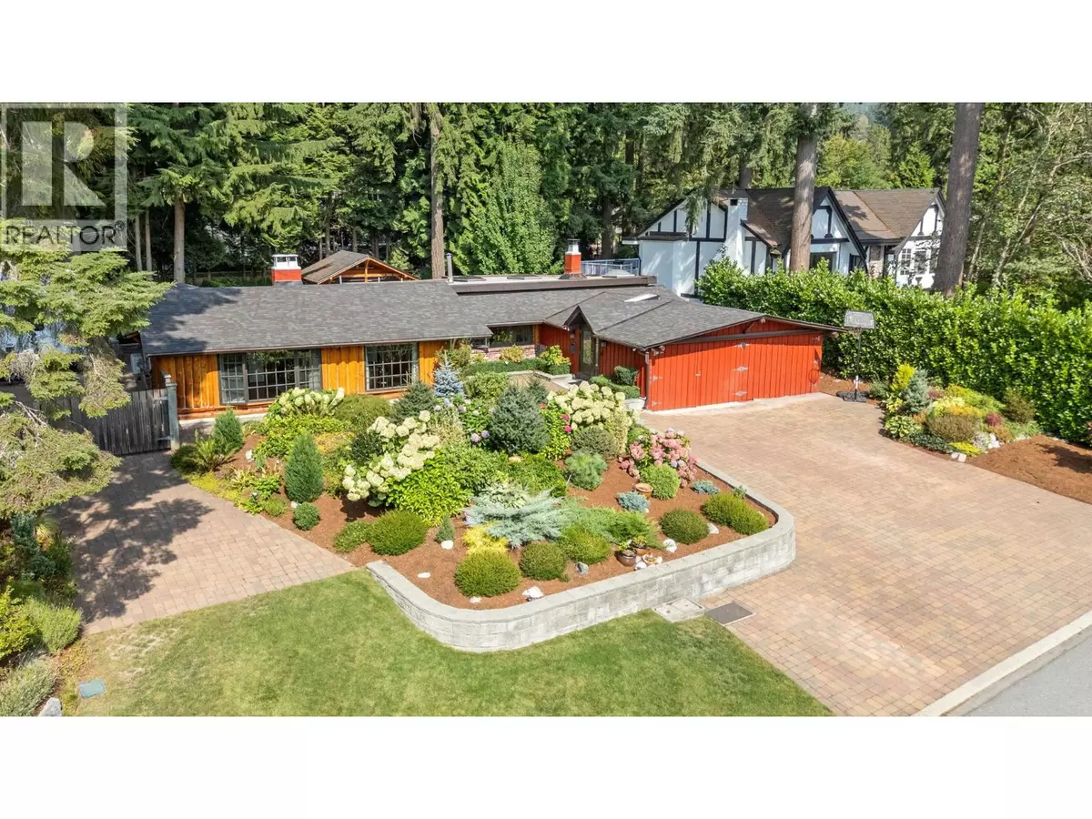 North Vancouver, BC V7H1L7,2540 BOSWELL AVENUE