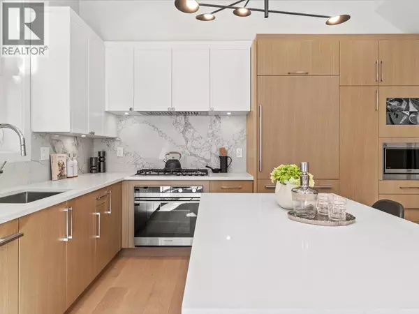 Vancouver, BC V6R3B5,4687 W 15TH AVENUE