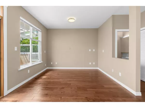 Surrey, BC V3S8W5,14876 57B AVENUE