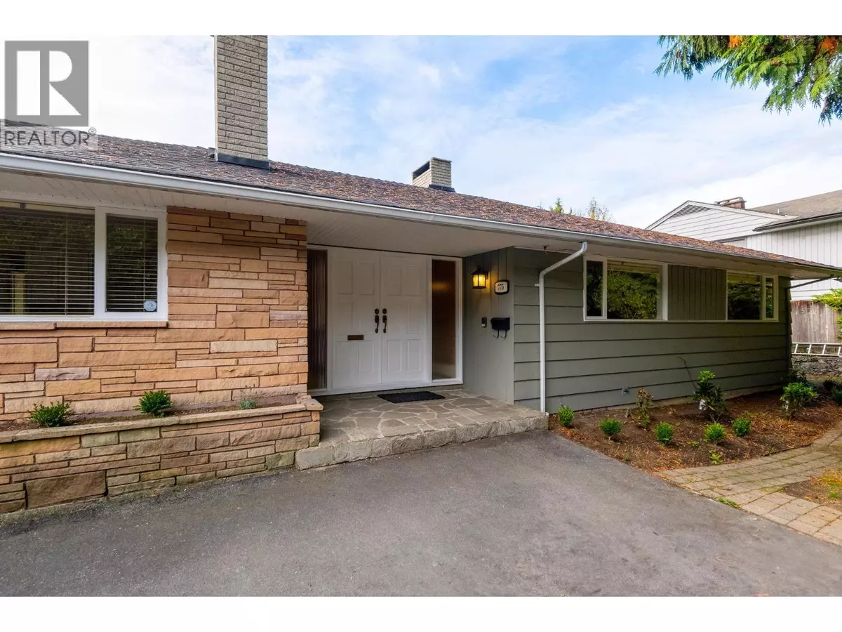 West Vancouver, BC V7S1N1,775 SOUTHBOROUGH DRIVE