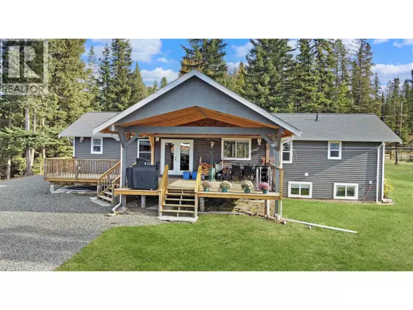 Deka Lake / Sulphurous / Hathaway Lakes, BC V0K1X3,6284 MACABAR ROAD