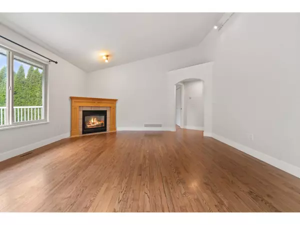 Harrison Hot Springs, BC V0M1K0,322 MIAMI RIVER DRIVE|Harrison Hot Springs