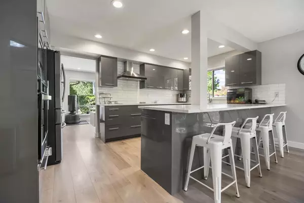 Surrey, BC V4N0P9,15988 83 #140