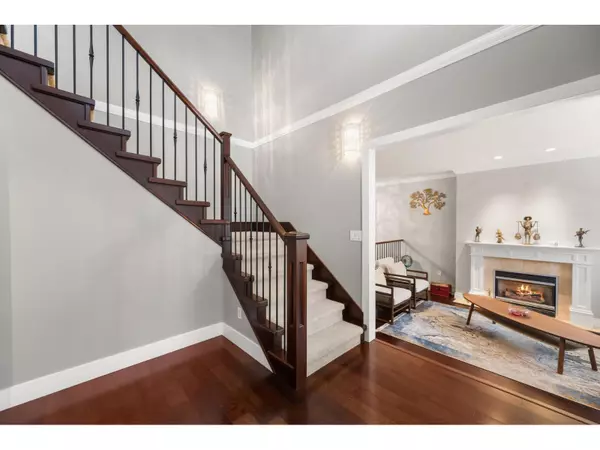 Surrey, BC V3X2B9,5976 SOUTHPARK GROVE