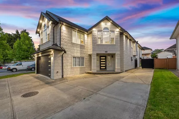 Abbotsford, BC V2T6S7,31626 HARMONY COURT