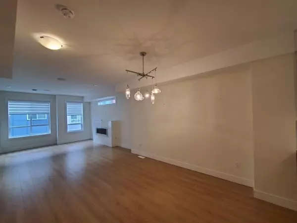 Surrey, BC V4A0C6,1670 160 STREET